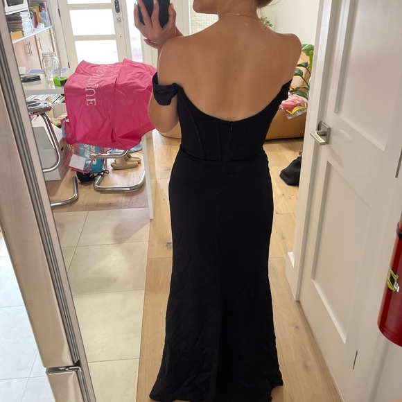 GORGEOUS Lazaro Bridesmaid Dress Kayla (32320) in black! - Picture 4 of 7
